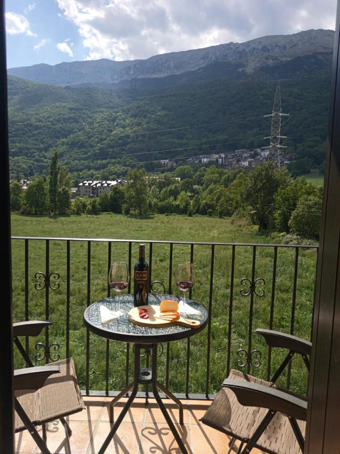Apartament Casa Hennequin Sesué Zewnętrze zdjęcie